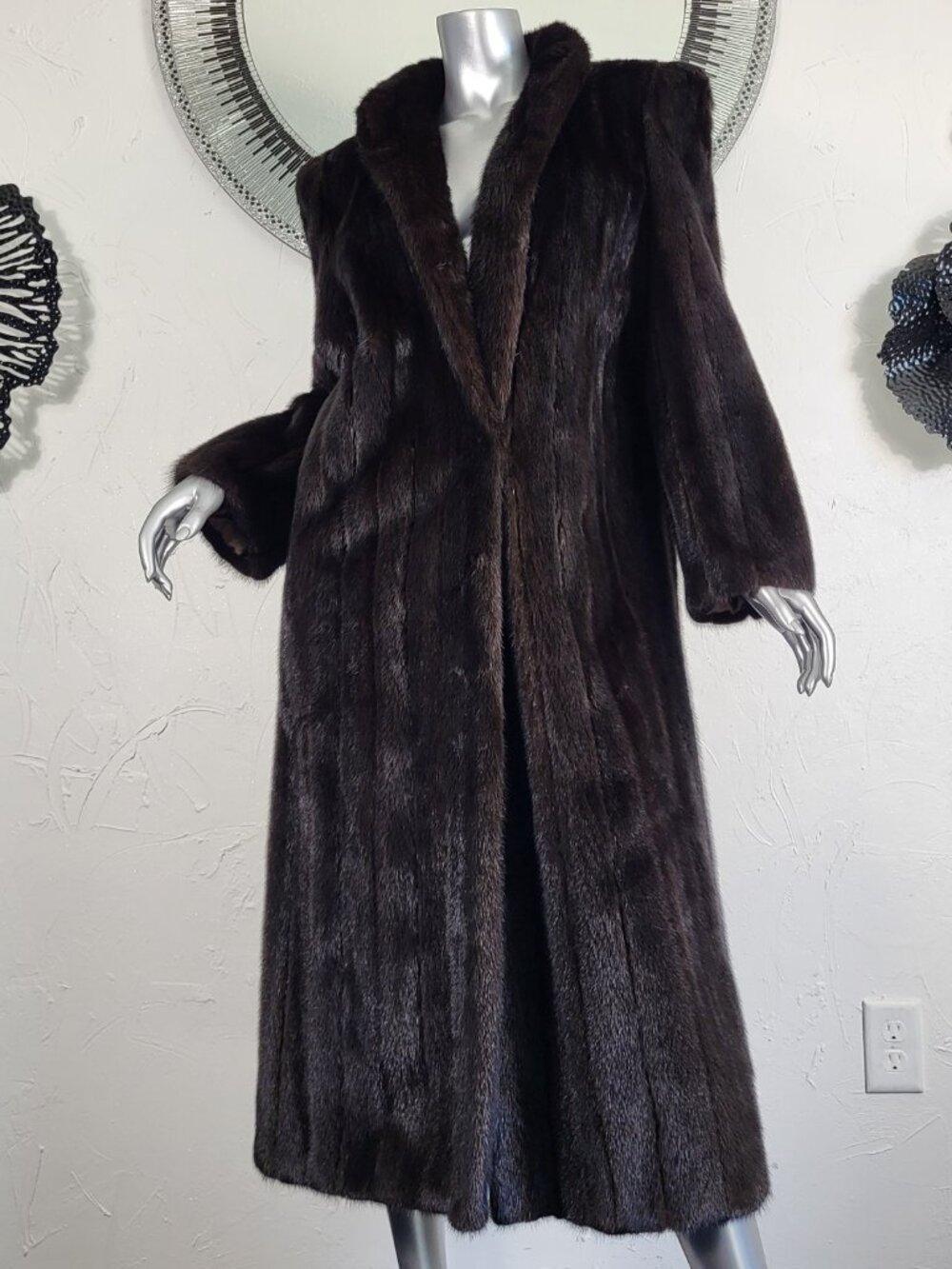 $5000 APPRAISAL~L~VINTAGE BROWN RANCH GENUINE REAL FULL LENGTH MINK FUR COAT - Picture 11 of 16